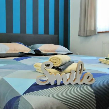 Lägenhet Apartman Smile